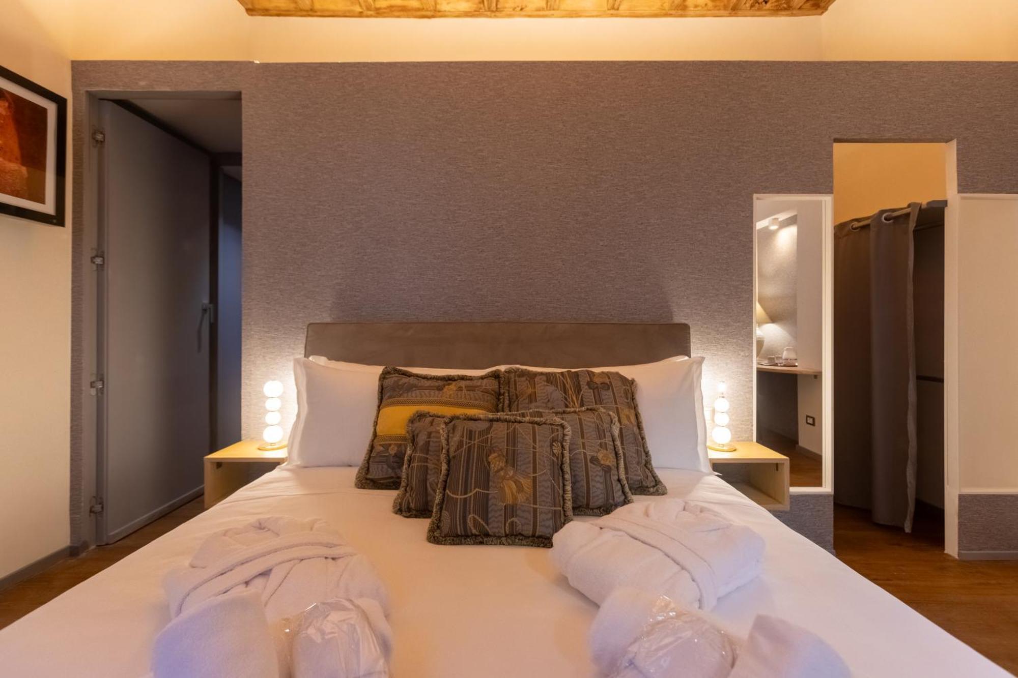 Fontana Di Trevi Roma Luxury Suite Exterior foto